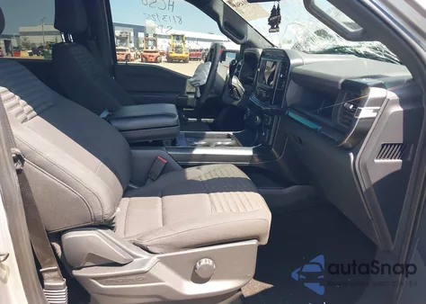 2022 Ford F-150 Xl z USA, uszkodzony, nr VIN 1FTEW1CP5NKE63816